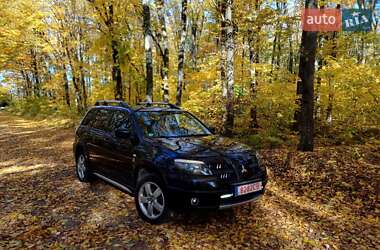 Внедорожник / Кроссовер Mitsubishi Outlander 2006 в Гайсине