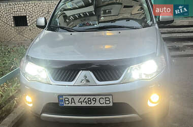 Внедорожник / Кроссовер Mitsubishi Outlander 2008 в Кропивницком