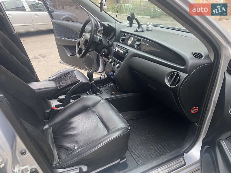 Внедорожник / Кроссовер Mitsubishi Outlander 2007 в Луцке