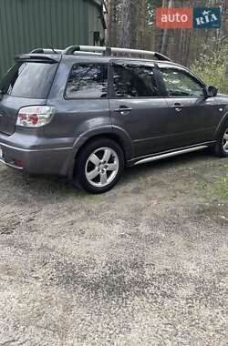 Внедорожник / Кроссовер Mitsubishi Outlander 2008 в Киеве