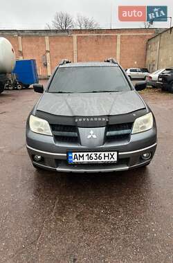 Внедорожник / Кроссовер Mitsubishi Outlander 2007 в Житомире