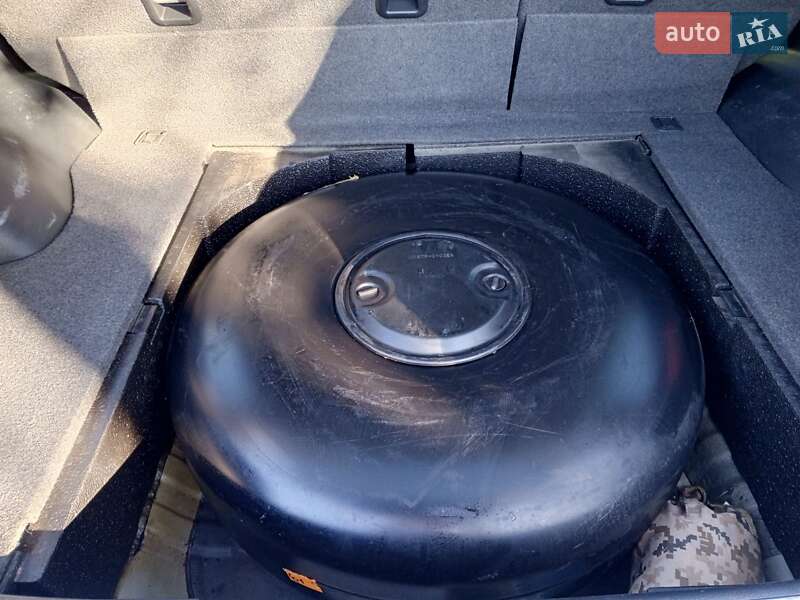 Позашляховик / Кросовер Mitsubishi Outlander 2008 в Кам'янці-Бузькій