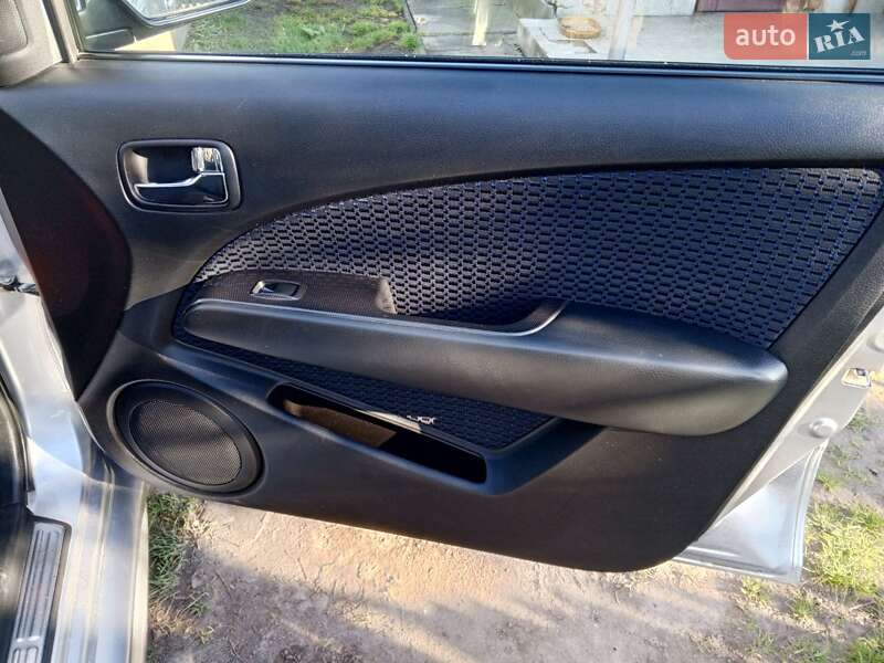 Позашляховик / Кросовер Mitsubishi Outlander 2008 в Кам'янці-Бузькій