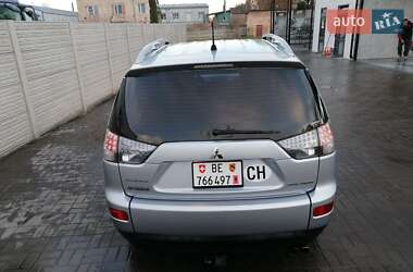 Внедорожник / Кроссовер Mitsubishi Outlander 2009 в Ровно