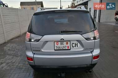 Внедорожник / Кроссовер Mitsubishi Outlander 2009 в Ровно