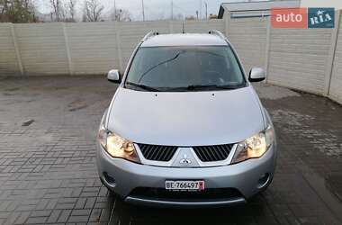 Внедорожник / Кроссовер Mitsubishi Outlander 2009 в Ровно