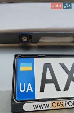 Позашляховик / Кросовер Mitsubishi Outlander 2012 в 