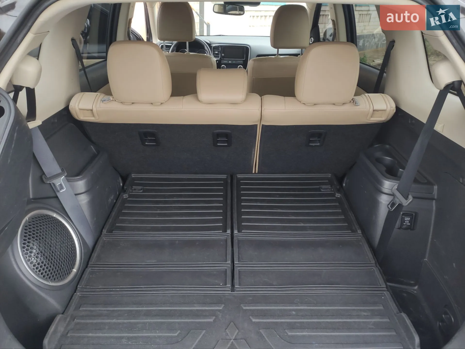 2018 Mitsubishi Outlander - мініатюра 17