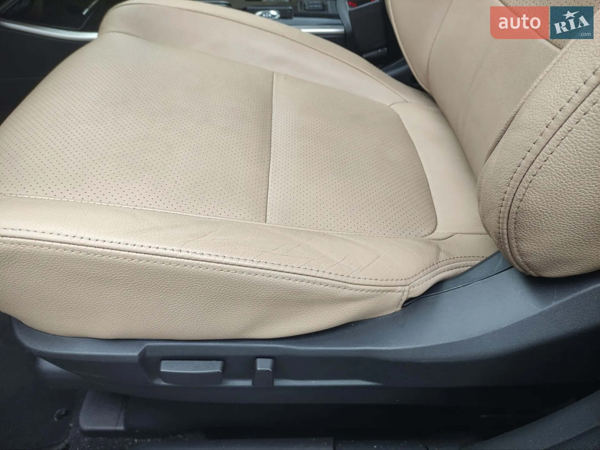 2018 Mitsubishi Outlander - мініатюра 24