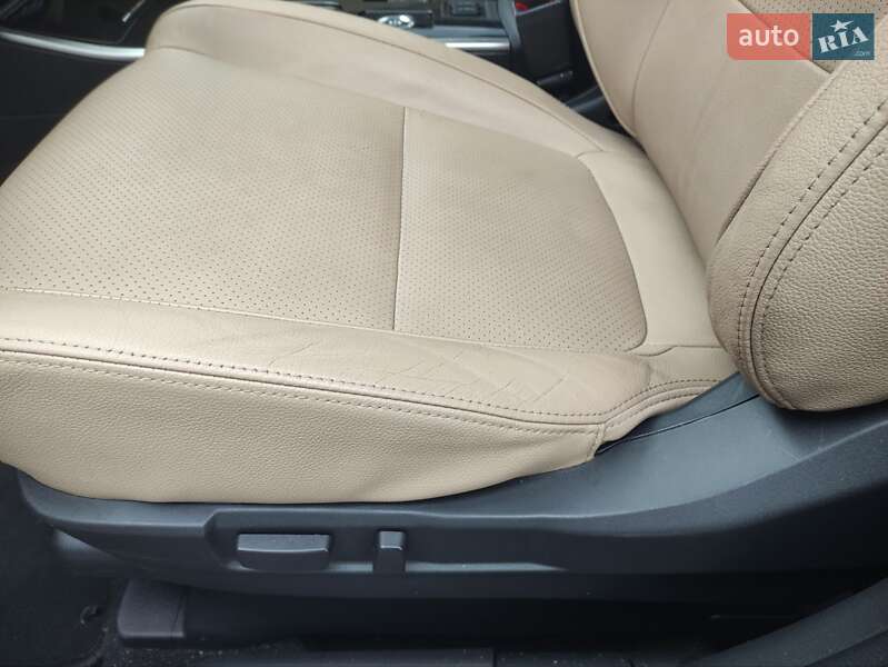 Внедорожник / Кроссовер Mitsubishi Outlander 2018 в Корсуне-Шевченковском