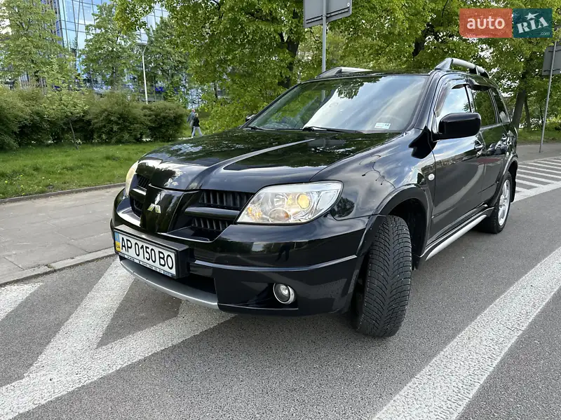 Позашляховик / Кросовер Mitsubishi Outlander 2008 в 