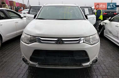 Позашляховик / Кросовер Mitsubishi Outlander 2014 в Одесі