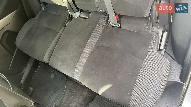 Внедорожник / Кроссовер Mitsubishi Outlander 2008 в Мукачево фото 18 Внедорожник / Кроссовер Mitsubishi Outlander 2008 в Мукачево