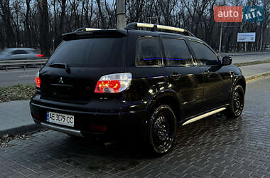 Внедорожник / Кроссовер Mitsubishi Outlander 2007 в Днепре