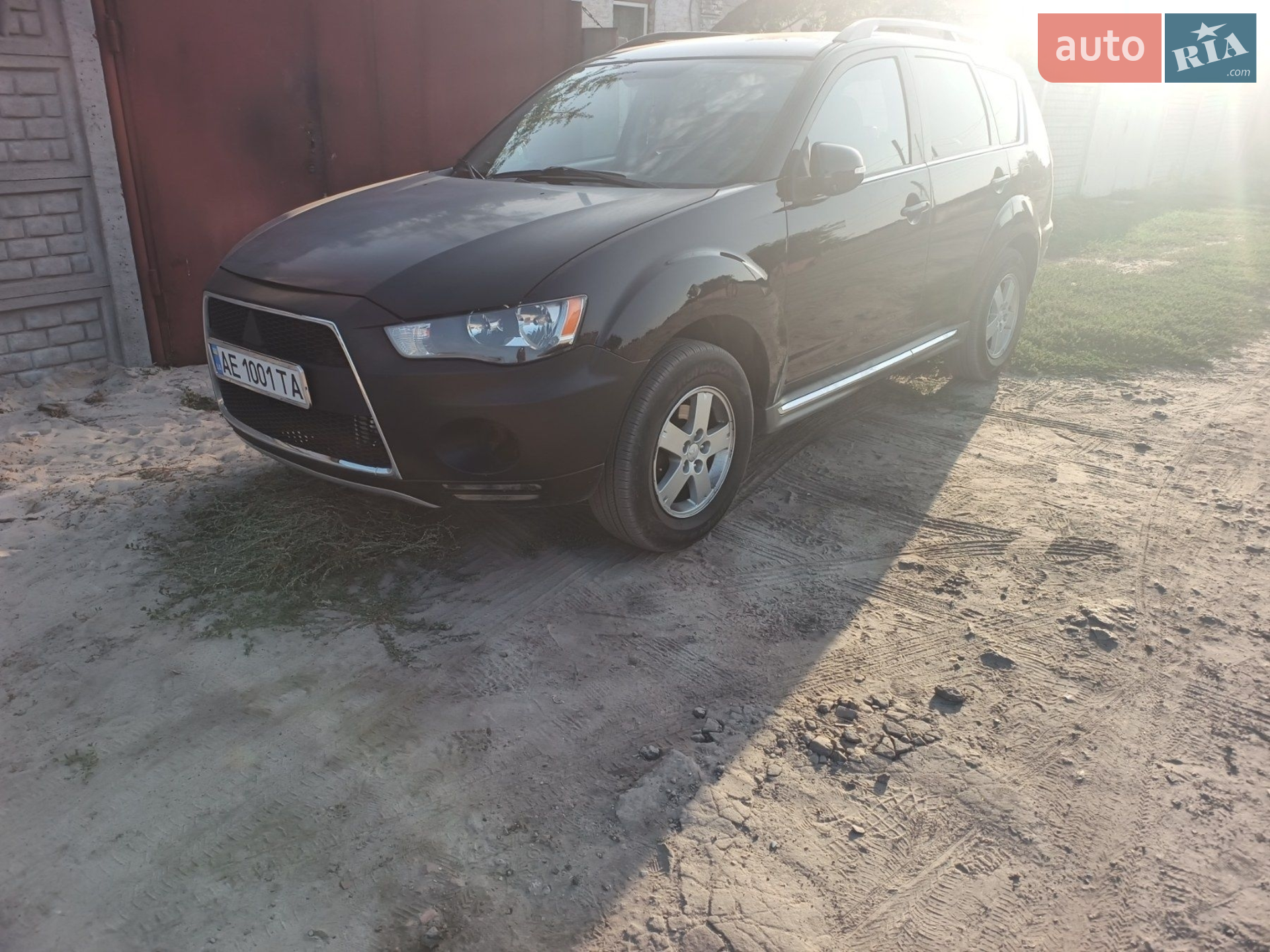 2011 Mitsubishi Outlander - мініатюра 2
