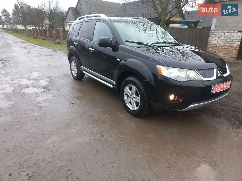 Позашляховик / Кросовер Mitsubishi Outlander 2008 в Кілках