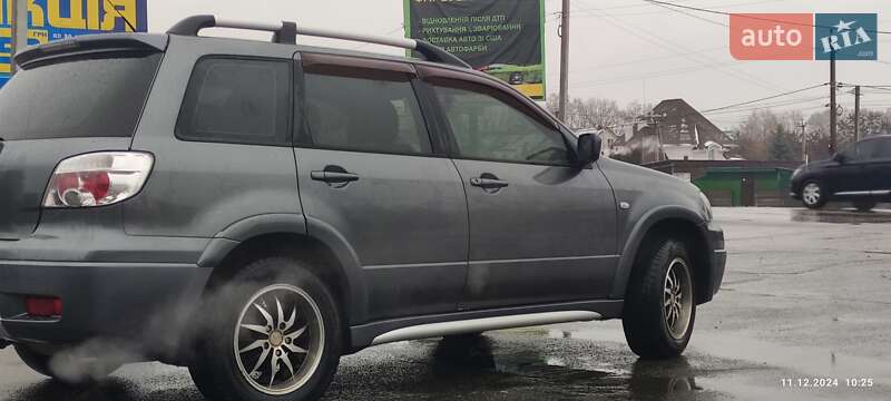 Внедорожник / Кроссовер Mitsubishi Outlander 2008 в Киеве