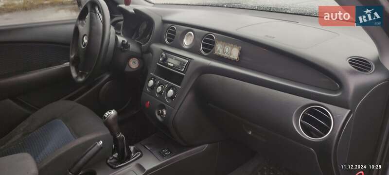Внедорожник / Кроссовер Mitsubishi Outlander 2008 в Киеве