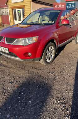 Позашляховик / Кросовер Mitsubishi Outlander 2008 в Черкасах