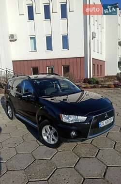 Внедорожник / Кроссовер Mitsubishi Outlander 2011 в Черновцах