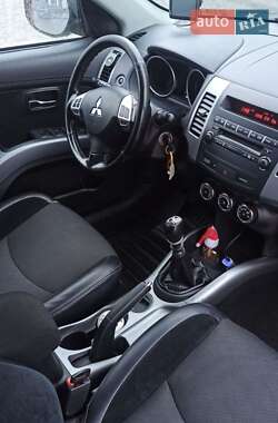 Внедорожник / Кроссовер Mitsubishi Outlander 2011 в Черновцах