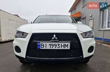 Позашляховик / Кросовер Mitsubishi Outlander 2011 в Миргороді