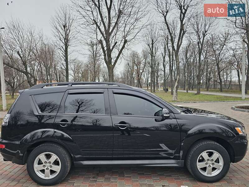 Позашляховик / Кросовер Mitsubishi Outlander 2012 в Кропивницькому