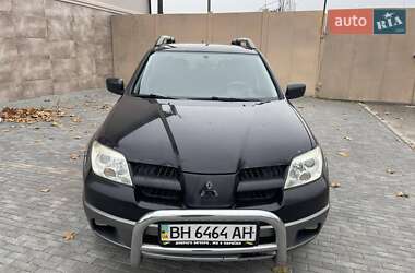 Позашляховик / Кросовер Mitsubishi Outlander 2006 в Миколаєві