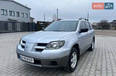 Позашляховик / Кросовер Mitsubishi Outlander 2003 в Ізяславі