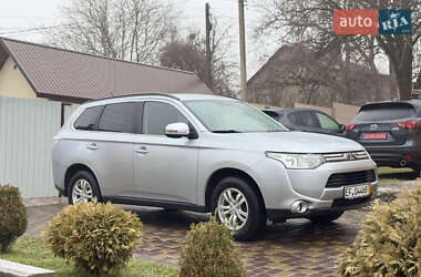 Позашляховик / Кросовер Mitsubishi Outlander 2013 в Рівному