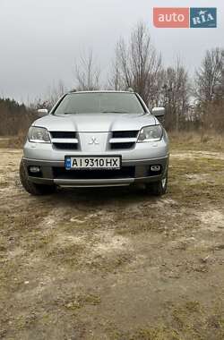 Внедорожник / Кроссовер Mitsubishi Outlander 2004 в Переяславе