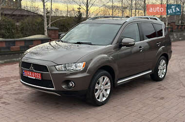 Позашляховик / Кросовер Mitsubishi Outlander 2011 в Рівному