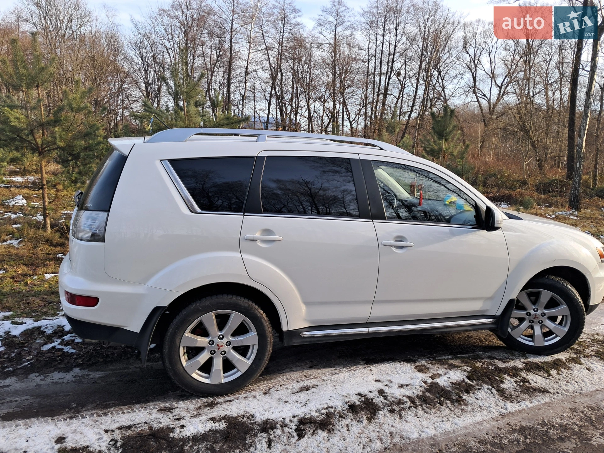 2010 Mitsubishi Outlander - мініатюра 5