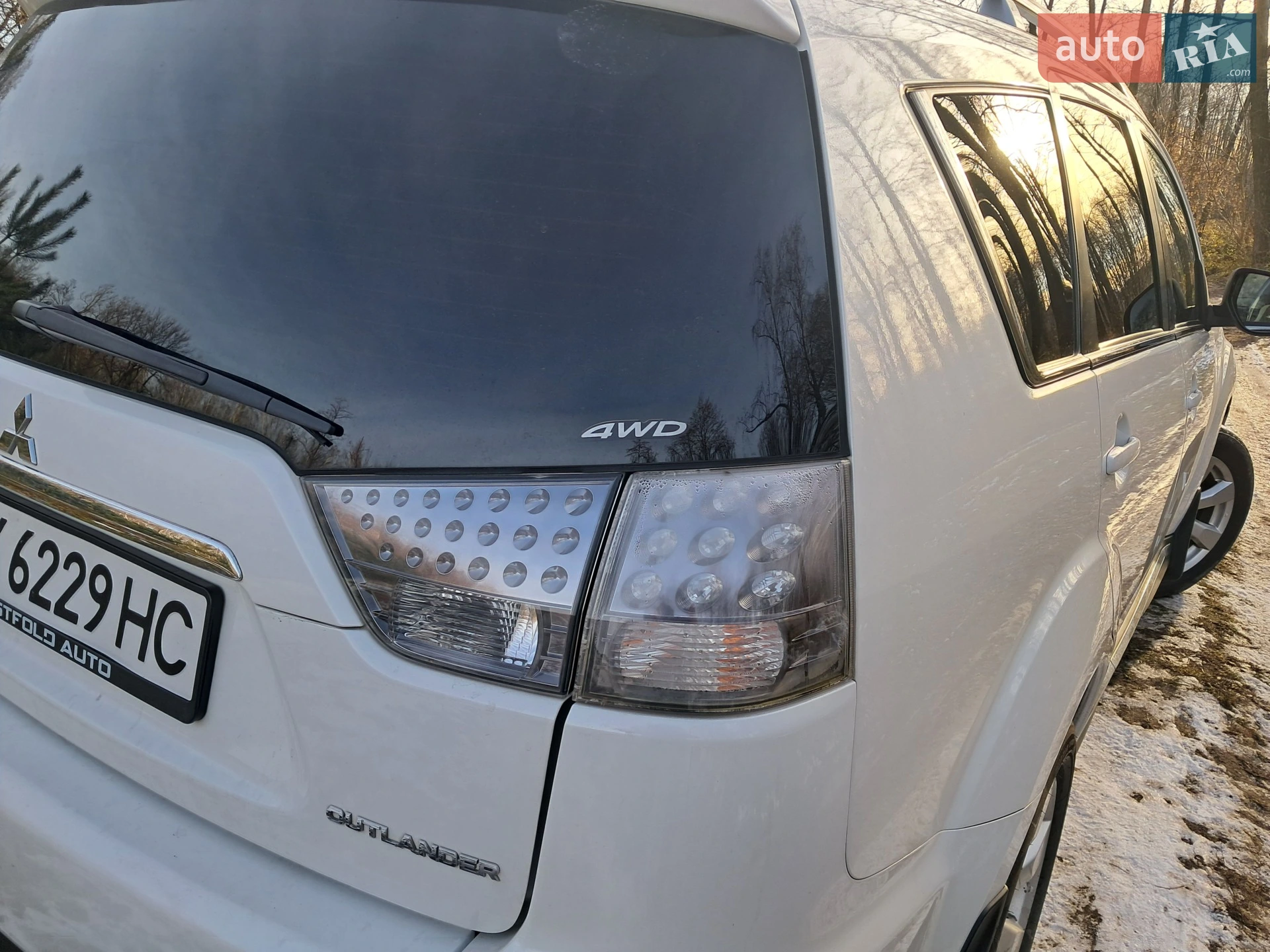 2010 Mitsubishi Outlander - мініатюра 6