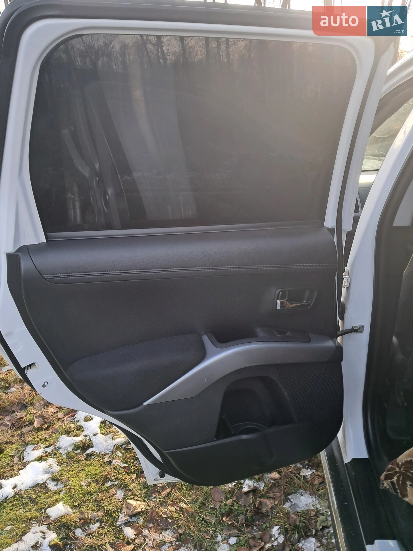 2010 Mitsubishi Outlander - мініатюра 19