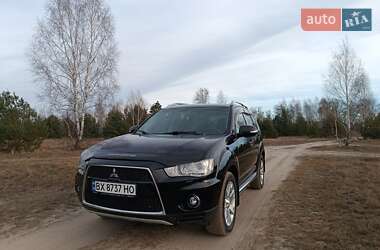 Позашляховик / Кросовер Mitsubishi Outlander 2010 в Славуті