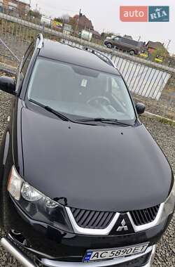 Внедорожник / Кроссовер Mitsubishi Outlander 2008 в 