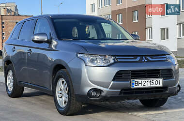 Позашляховик / Кросовер Mitsubishi Outlander 2013 в Вінниці