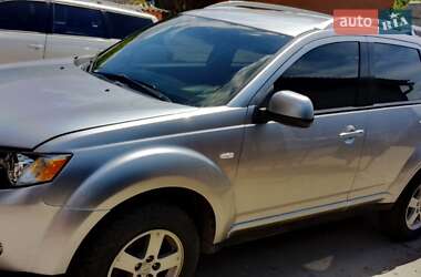 Внедорожник / Кроссовер Mitsubishi Outlander 2008 в 
