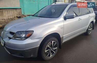 Внедорожник / Кроссовер Mitsubishi Outlander 2004 в Первомайске