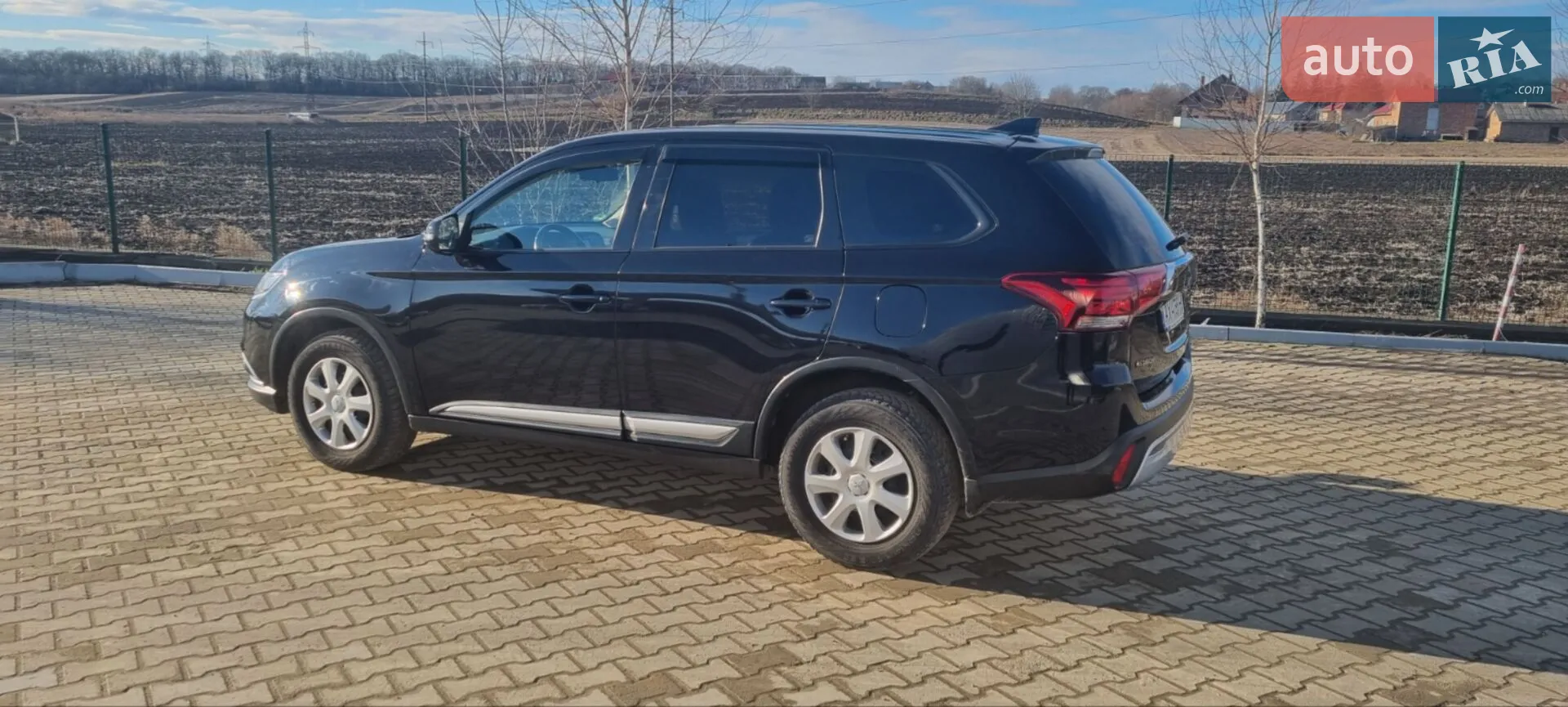 2018 Mitsubishi Outlander - мініатюра 2