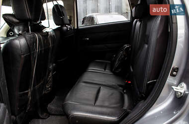 Внедорожник / Кроссовер Mitsubishi Outlander 2015 в 