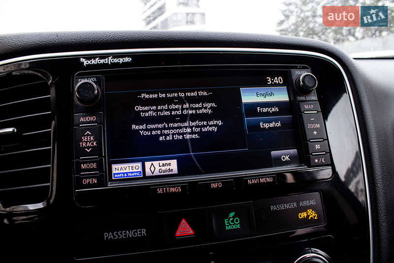 Позашляховик / Кросовер Mitsubishi Outlander 2015 в Львові фото 51 Позашляховик / Кросовер Mitsubishi Outlander 2015 в Львові