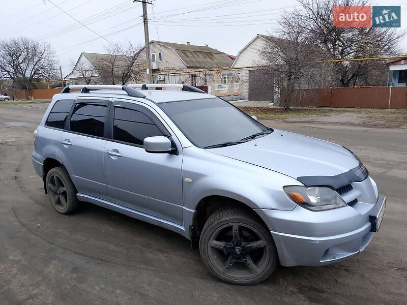 Внедорожник / Кроссовер Mitsubishi Outlander 2007 в Врадиевке