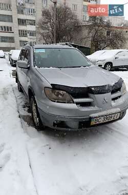 Позашляховик / Кросовер Mitsubishi Outlander 2003 в Львові