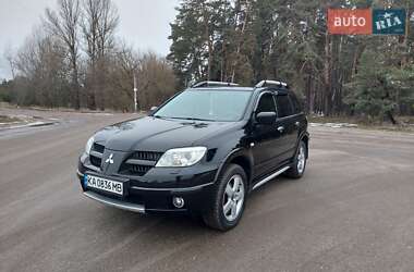 Позашляховик / Кросовер Mitsubishi Outlander 2005 в Охтирці