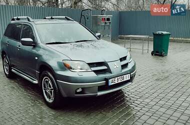 Позашляховик / Кросовер Mitsubishi Outlander 2003 в Кривому Розі