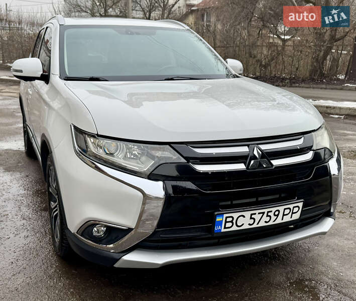 Mitsubishi Outlander 2018