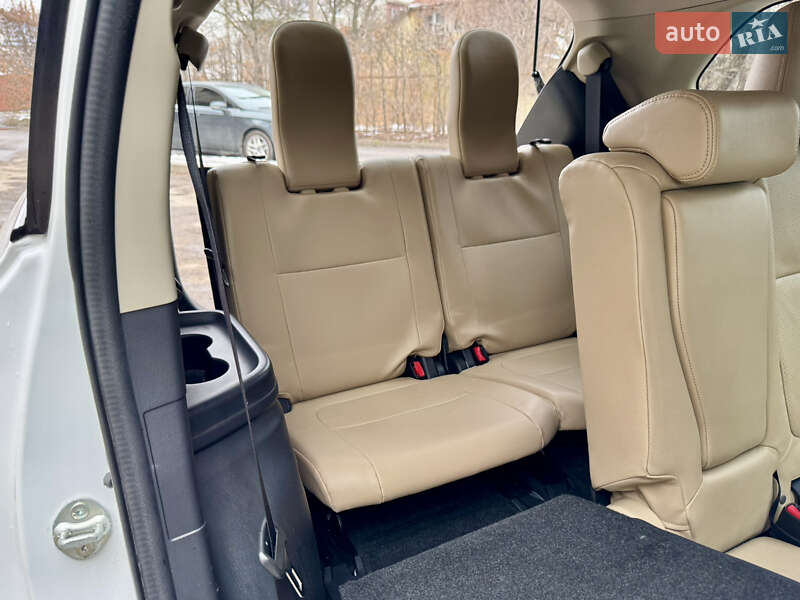Внедорожник / Кроссовер Mitsubishi Outlander 2018 в Львове