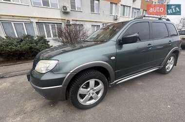 Позашляховик / Кросовер Mitsubishi Outlander 2006 в Харкові